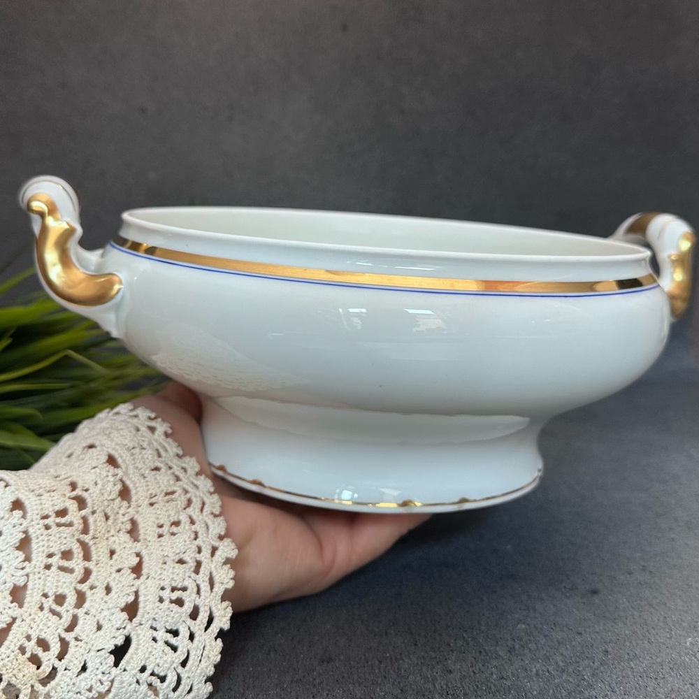 Vintage Hutschenreuther Selb LHS Bavaria Lidded Vegetable Bowl Dish White & Gold